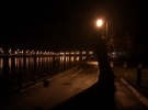 Thibaut - C'est beau, une ville, la nuit... mais ça dépend qui est derrière l'arbre...