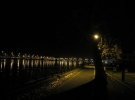 Guillaume - C'est beau, une ville, la nuit... mais ça dépend qui est derrière l'arbre... Guillaume - C'est beau, une ville, la nuit... mais ça dépend qui est derrière l'arbre...